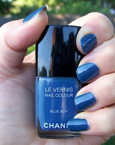 LesJeansdeChanelBlueBoySwatch