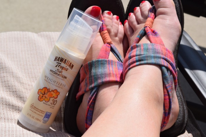 hawaiin tropic wieghtless sunscreen