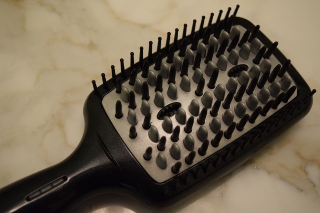 conair-straightening-brush