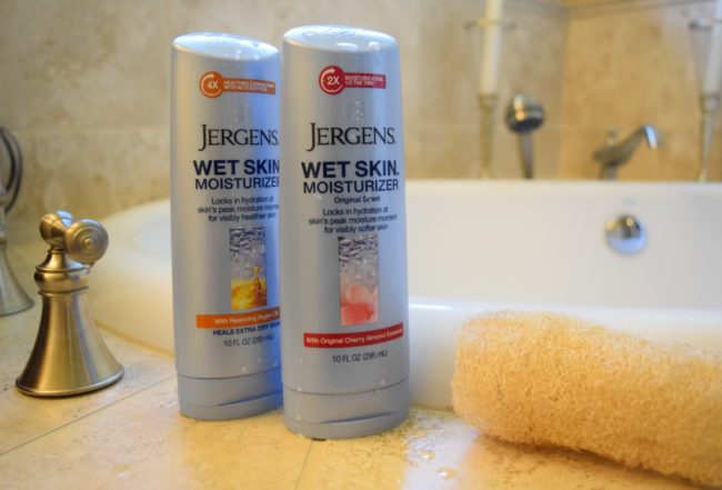 Jergens wet skin moisturizer - Copy